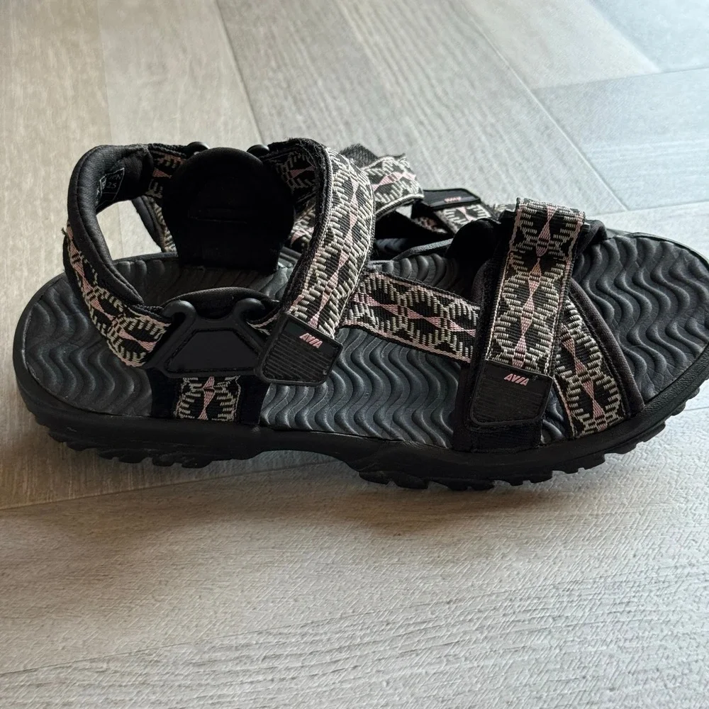Avia‎ Sport Sandals Black Pink Pattern Adjustable Strap Comfortable Shoes Size 8